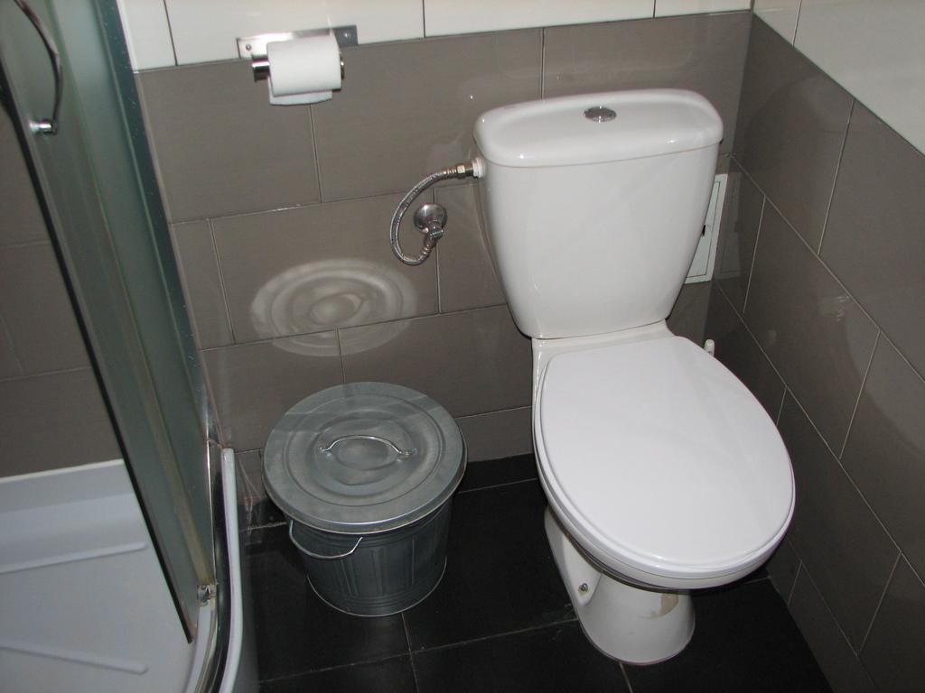 Hostel Fabryka Włocławek Esterno foto